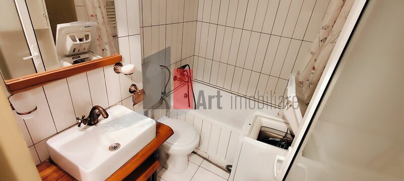 Cismigiu, Kogalniceanu, garsoniera de inchiriat.